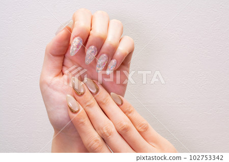 nail nail 102753342