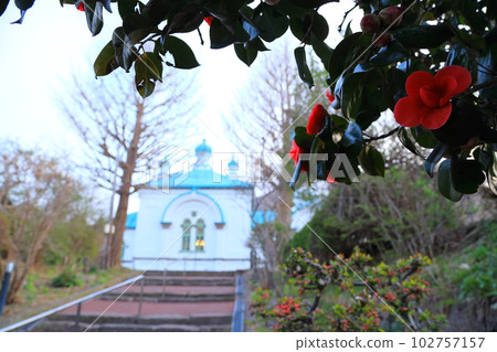 建在斜坡盡頭的教堂（圖） 102757157