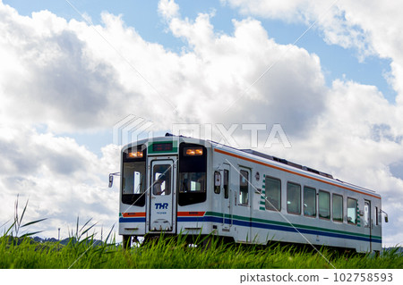 Hosoya, Kakegawa City, Shizuoka Prefecture Tenryu Hamanako Railway and scenery along the line 102758593