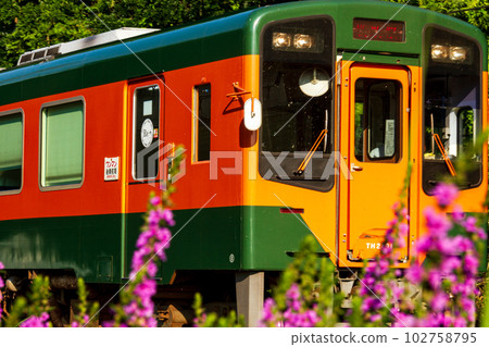 Ichinomiya, Mori-machi, Shuchi-gun, Shizuoka Prefecture Tenryu Hamanako Railway and scenery along the line Ichinomiya, Mori-machi, Shuchi-gun, Shizuoka Prefecture Tenryu Hamanako Railway and scenery along the line 102758795