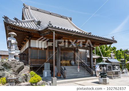 [第16張紙幣處]觀音寺本堂[四國88寺院] 102762837