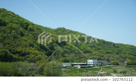 從新幹線看到的長野山 從新幹線看到的長野山 102763112