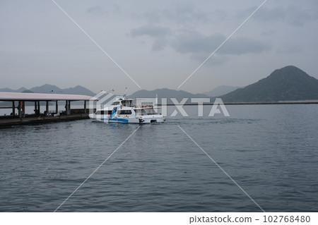 宇品港碼頭景觀 102768480