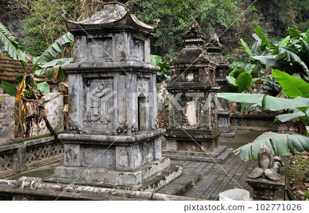 Antique carving in stone with mythical motif. Bich Dong pagoda, Vietnam Antique carving in stone with mythical motif. Bich Dong pagoda, Vietnam 102771026