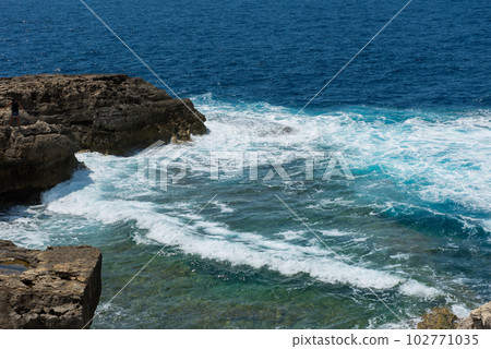 Blue hole and the collapsed Azure window. Gozo, Malta Blue hole and the collapsed Azure window. Gozo, Malta 102771035