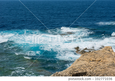 Blue hole and the collapsed Azure window. Gozo, Malta Blue hole and the collapsed Azure window. Gozo, Malta 102771036