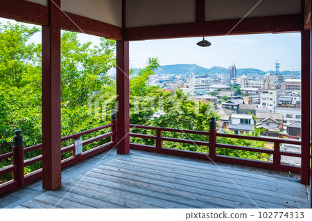 從西芳寺和文命閣看竹原的街景 從西芳寺和文命閣看竹原的街景 102774313