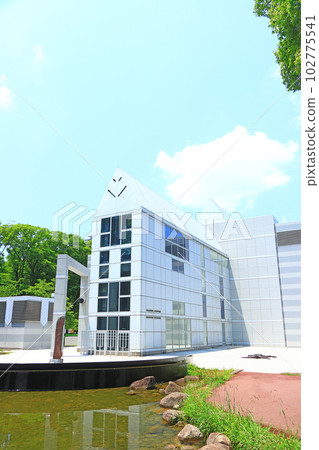 名古屋市風景和名古屋市美術館 102775541