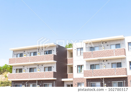 三層公寓 102780317