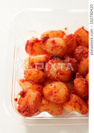 大蒜泡菜包 大蒜泡菜包 102780420