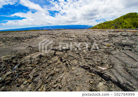 Hawaii Hawaii Island Mauna Loa beyond solidified lava 102784999