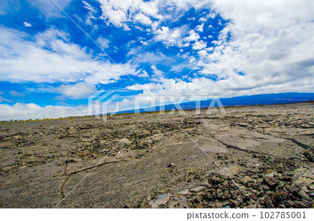Hawaii Hawaii Island Mauna Loa beyond solidified lava Hawaii Hawaii Island Mauna Loa beyond solidified lava 102785001