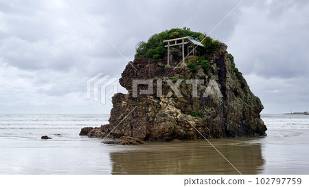 Shimane Inasa Beach Benten Island 102797759