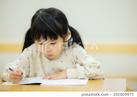 Kindergarten classroom study coloring Kindergarten classroom study coloring 102809975