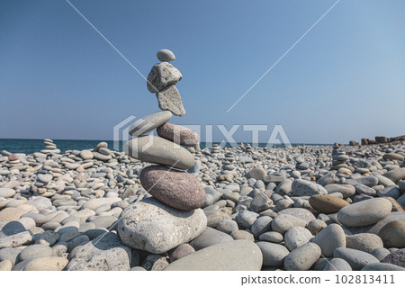 “成石海灘”的砌築 “成石海灘”的砌築 102813411