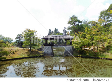 Shogakuin Rikyu Chitose Bridge 102823375