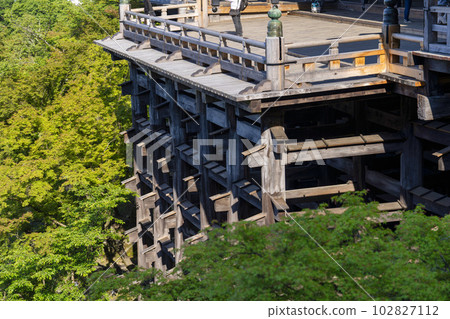 京都府京都市清水舞台清水寺初夏音羽山 102827112