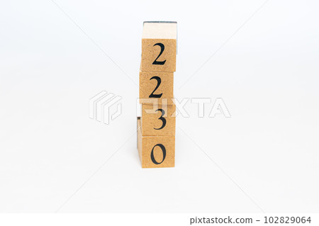 Wooden block number 4 digits 2230 102829064