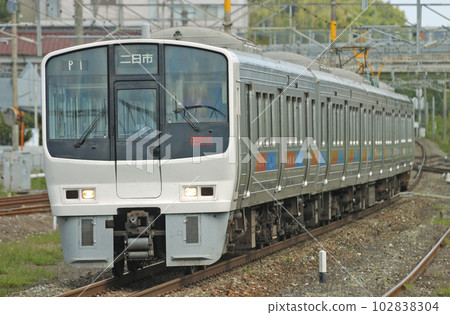 鹿兒島本線惠必通JR九州811系列P1編隊(南福岡) 鹿兒島本線惠必通JR九州811系列P1編隊(南福岡) 102838304