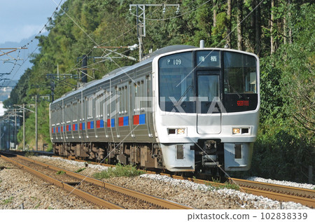 鹿兒島本線天牌山-原田 JR九州811系列P109編隊(南福岡) 鹿兒島本線天牌山-原田 JR九州811系列P109編隊(南福岡) 102838339