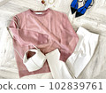 Spring/Summer Fashion Sheer see-through Pink Lame Tops and White Pants Coordination 102839761