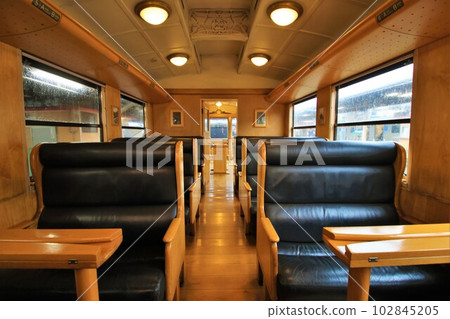 [JR Kyushu] Inside the 50 series "SL Hitoyoshi" (leather seats) 102845205