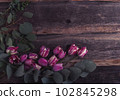 rustic style floral composition with white spring flowers 102845298