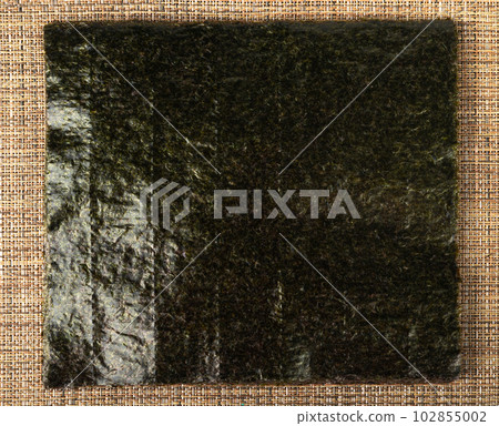 Nori Sheet, Dried Aonori Seaweed, Dry Sea Weed, Seaweed Sheets, Nori Seaweed Pieces Top View 102855002