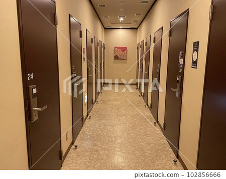 KAIKATSU CLUB 鎖定區域的走廊 KAIKATSU CLUB 鎖定區域的走廊 102856666