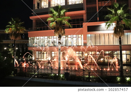 Fountain show that colors the night of Kobe Fountain show that colors the night of Kobe 102857457