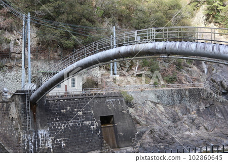 輸送管道到 Senkari 淨水廠 102860645