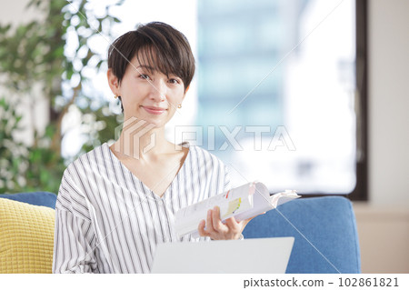 一個學歷的女人 102861821