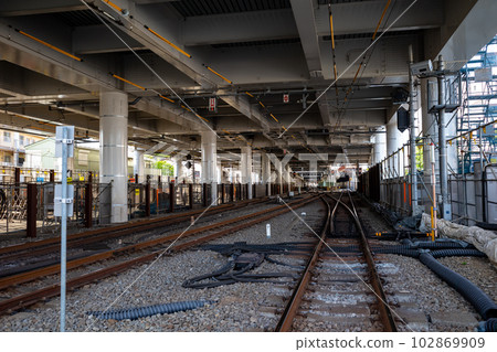 Elevated railway around Higashimurayama Station, Tokyo 2023.05 a-1 102869909