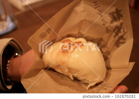 用松坂牛做的香甜可口的肉包子 用松坂牛做的香甜可口的肉包子 102870281
