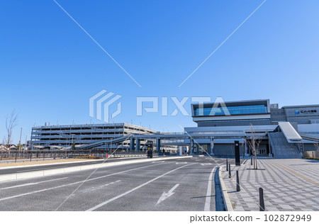 Gunma Convention Center (G Messe Gunma), a large facility for various events in Takasaki City, Gunma Prefecture 102872949