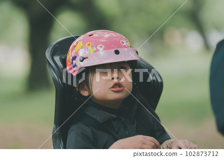 4歲兒童騎童車戴自行車頭盔 102873712