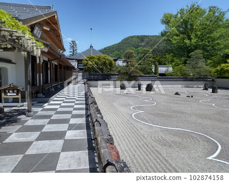 Kisofukushima's scenic spot Kozenji temple in early summer Japan's largest rock garden Kisofukushima's scenic spot Kozenji temple in early summer Japan's largest rock garden 102874158