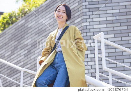 A woman with a smile 102876764