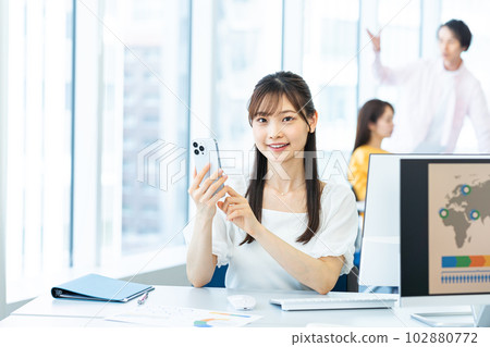 Business woman working in the office Business woman working in the office 102880772