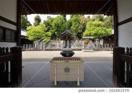 聖德太子陵永福寺（大阪府南河內郡太子町） 102881579