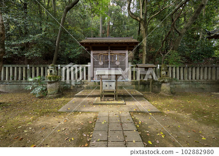 聖德太子陵永福寺品岡神社(大阪府南河內郡太子町) 聖德太子陵永福寺品岡神社(大阪府南河內郡太子町) 102882980