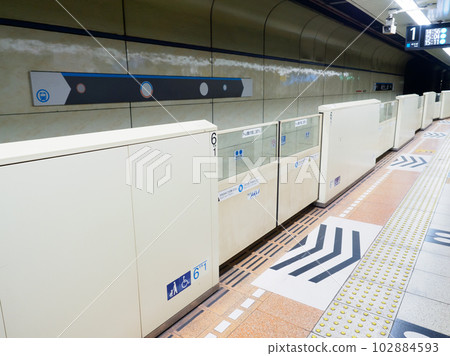 地鐵月台門・福岡市營地鐵 102884593