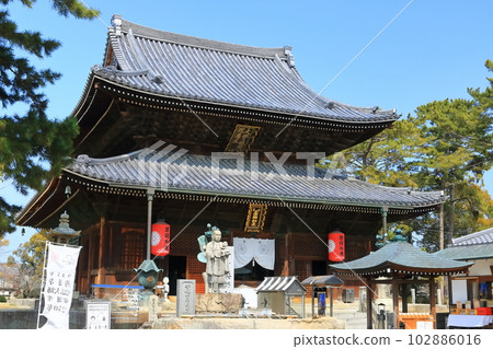 [Kagawa Prefecture] Shikoku Sacred Ground "Zentsuji No. 75" Sohonzan Zentsuji (Kondo, Hondo) 102886016