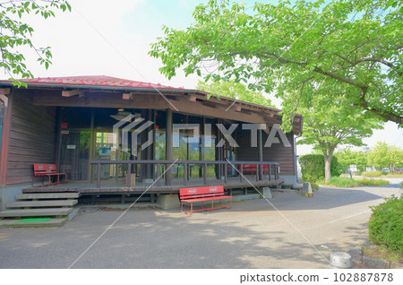 Niigata Prefectural Toriyanogata Park Information Center and Rest House Niigata Prefectural Toriyanogata Park Information Center and Rest House 102887878