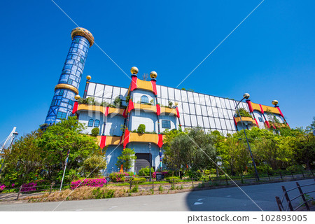 The Maishima Sludge Center shines in the blue sky Osaka 102893005