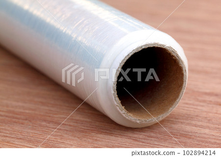 Stretch wrapping film 102894214