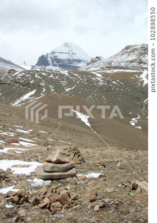 西藏西部凱拉斯山 102898550