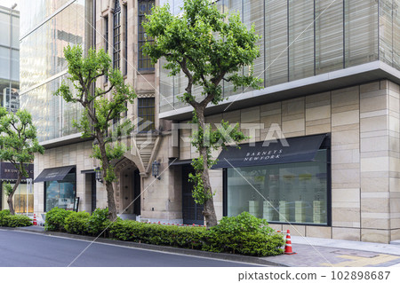 Barneys New York Ginza Main Store Barneys New York Ginza Main Store 102898687