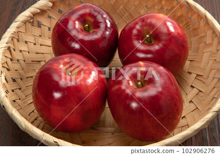 日本紅蘋果、紅寶石 102906276