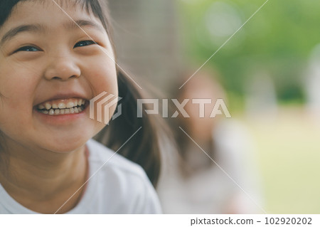 grinning, smiling, smilling 102920202